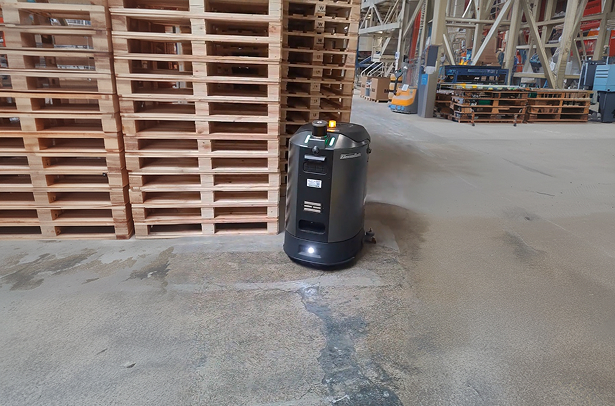 Robot Cleanobot en environnement industriel 2